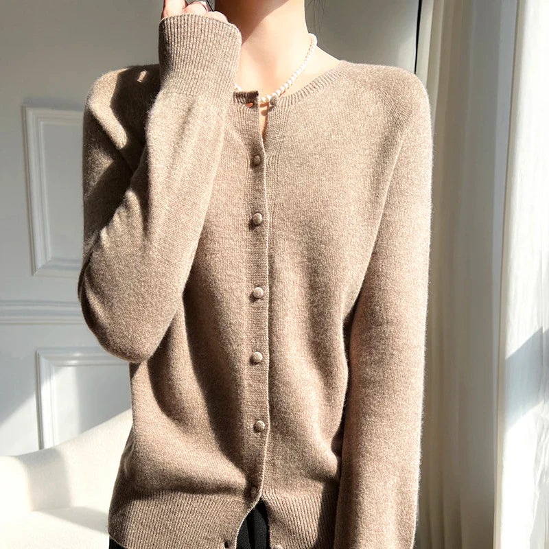 Lisani | Damen Schlichte Gemütliche Knopf Strickjacke | Strick